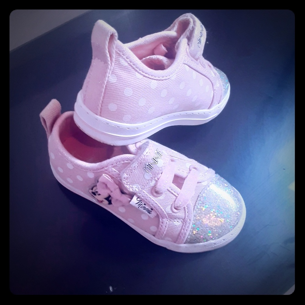 Toddler shoes size 7